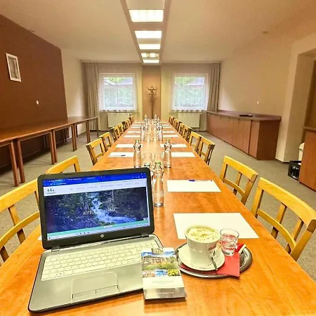Horsky Podjavornik 호텔 3*